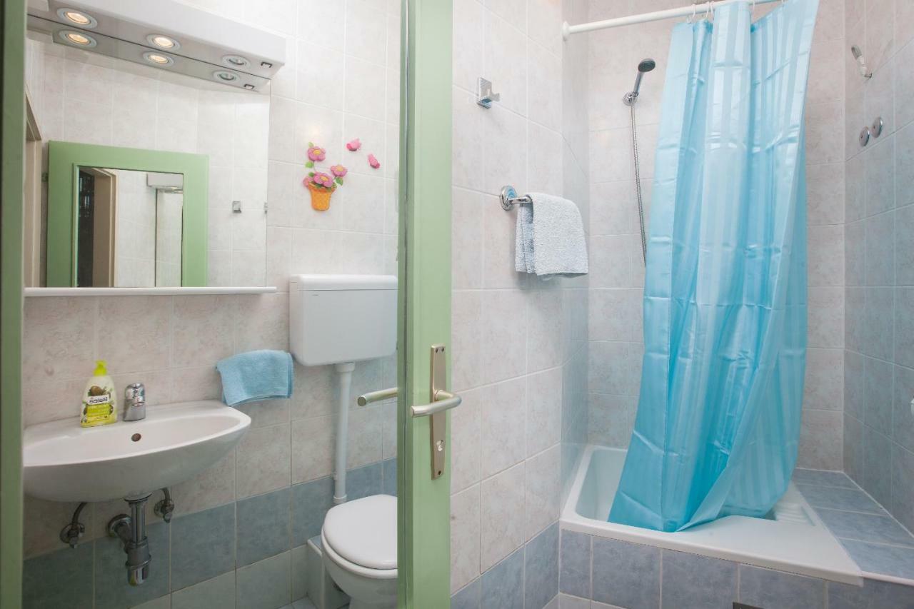 Apartments Cvjetni Dvori Макарська Екстер'єр фото